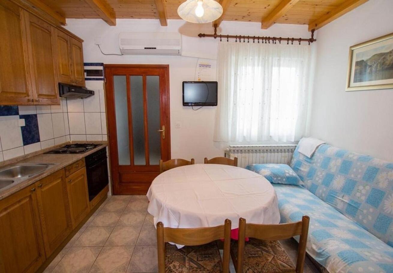 Apartments Juri Sućuraj Εξωτερικό φωτογραφία