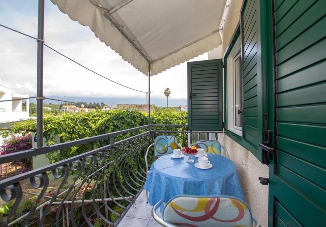 Apartments Juri Sućuraj Εξωτερικό φωτογραφία