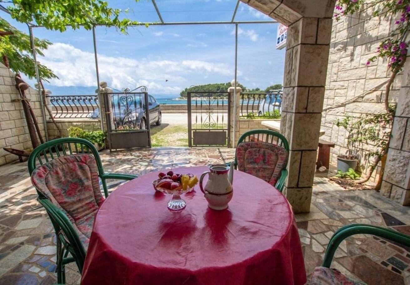 Apartments Juri Sućuraj Εξωτερικό φωτογραφία
